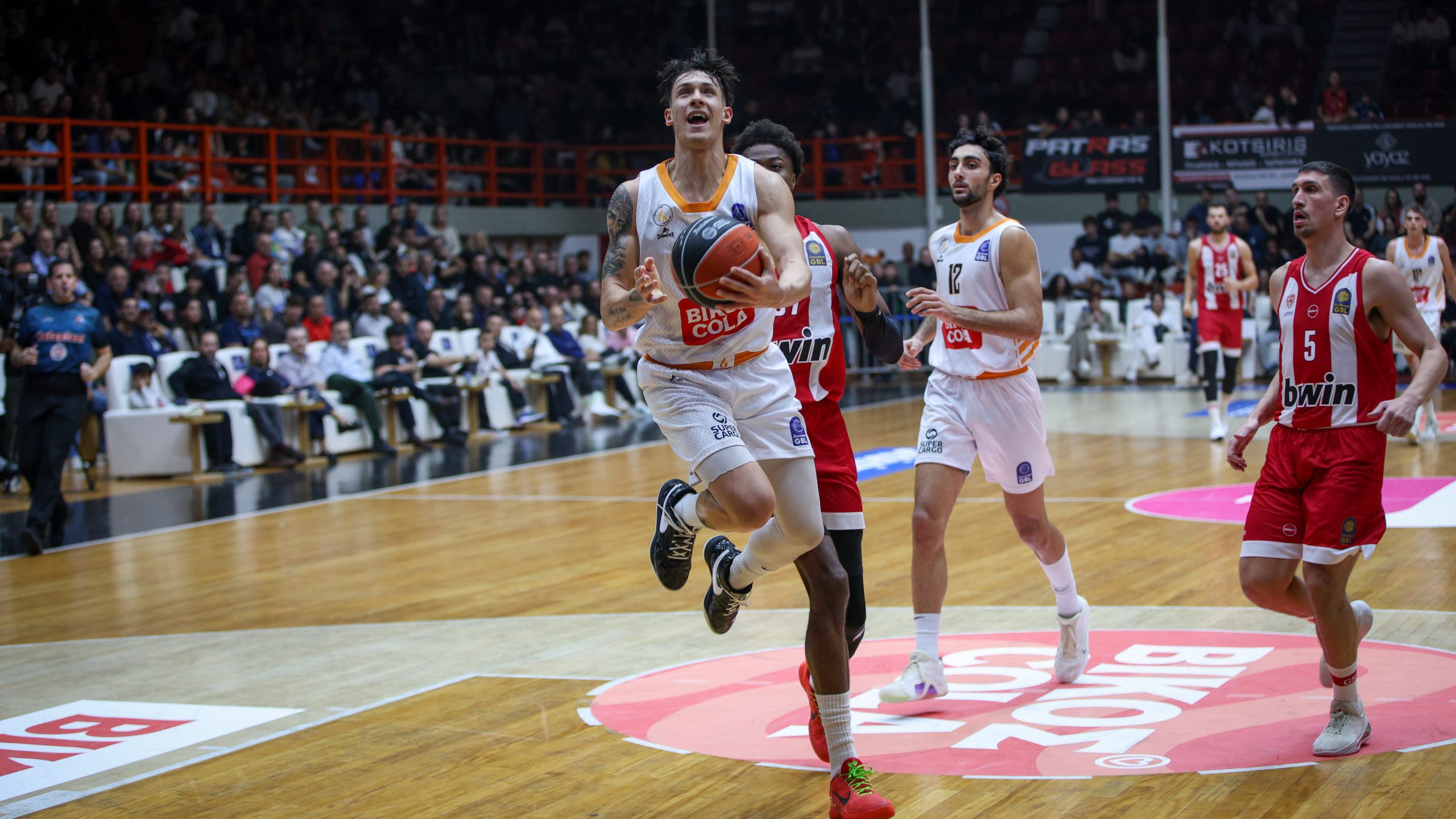 promitheas olympiacos 64-88